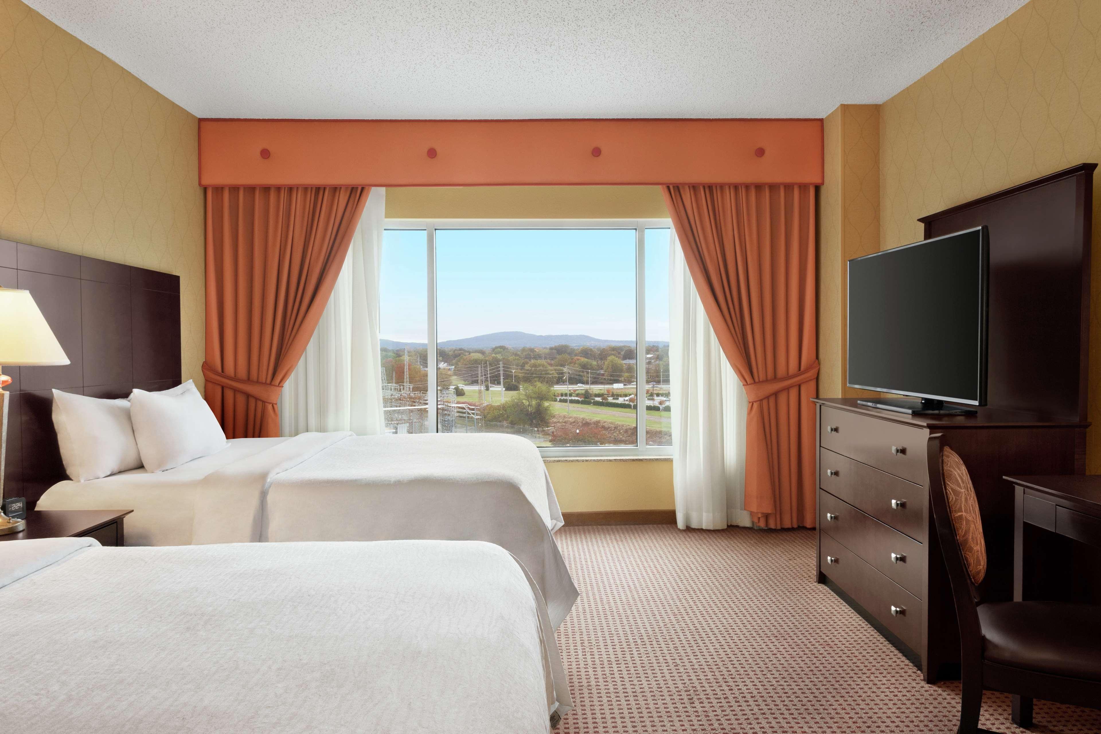Embassy Suites Huntsville Kültér fotó