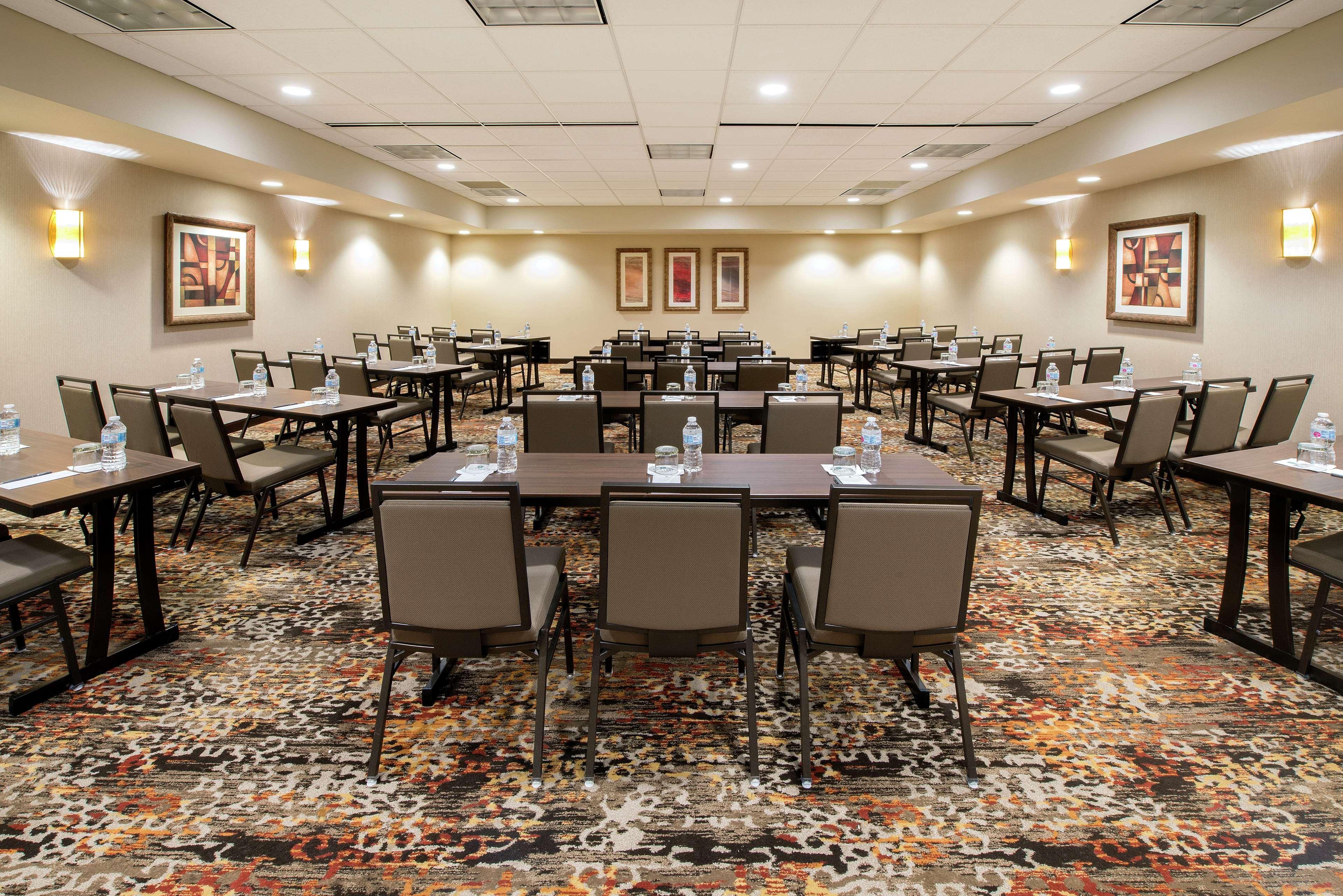 Embassy Suites Huntsville Kültér fotó