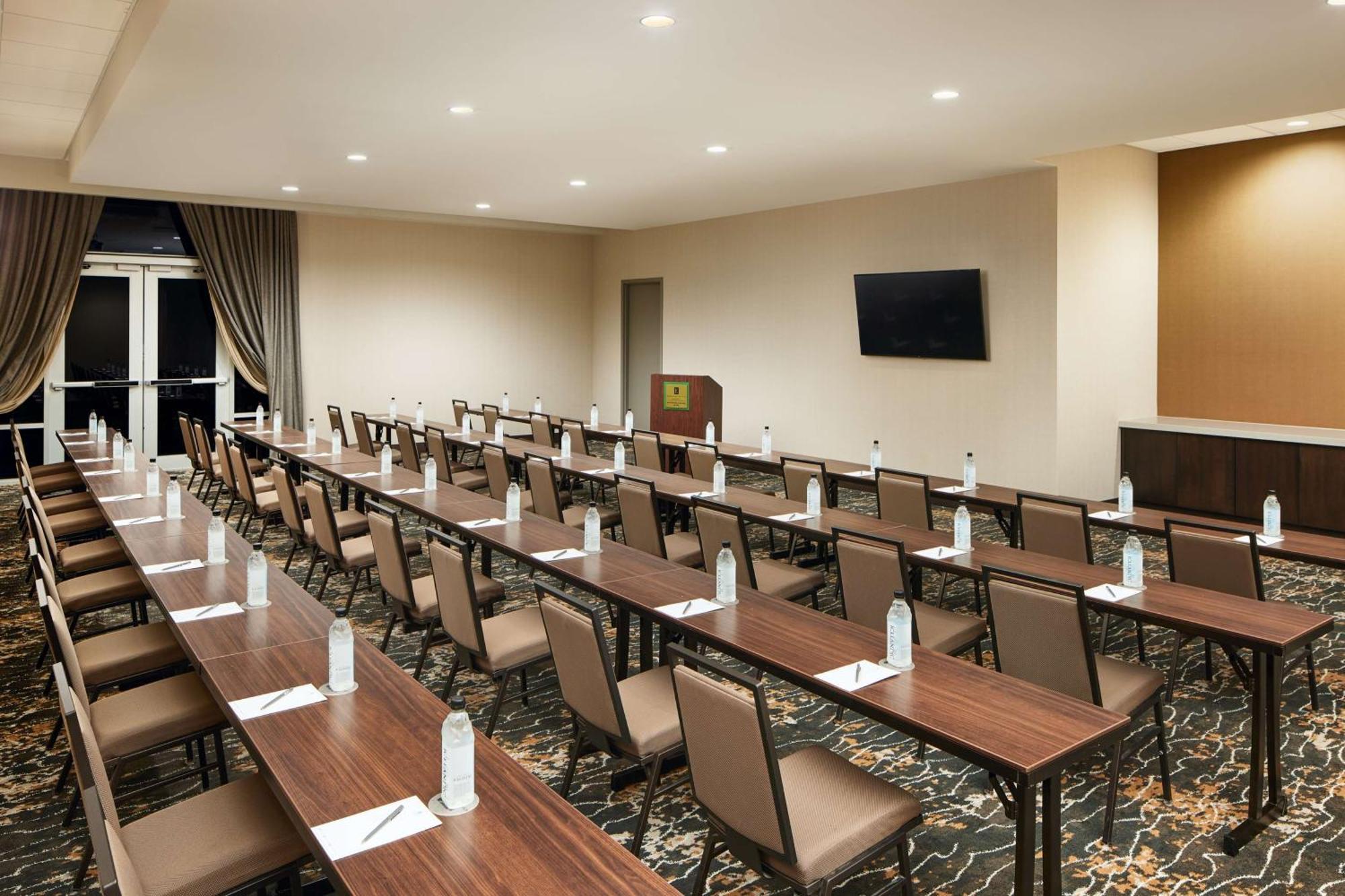 Embassy Suites Huntsville Kültér fotó