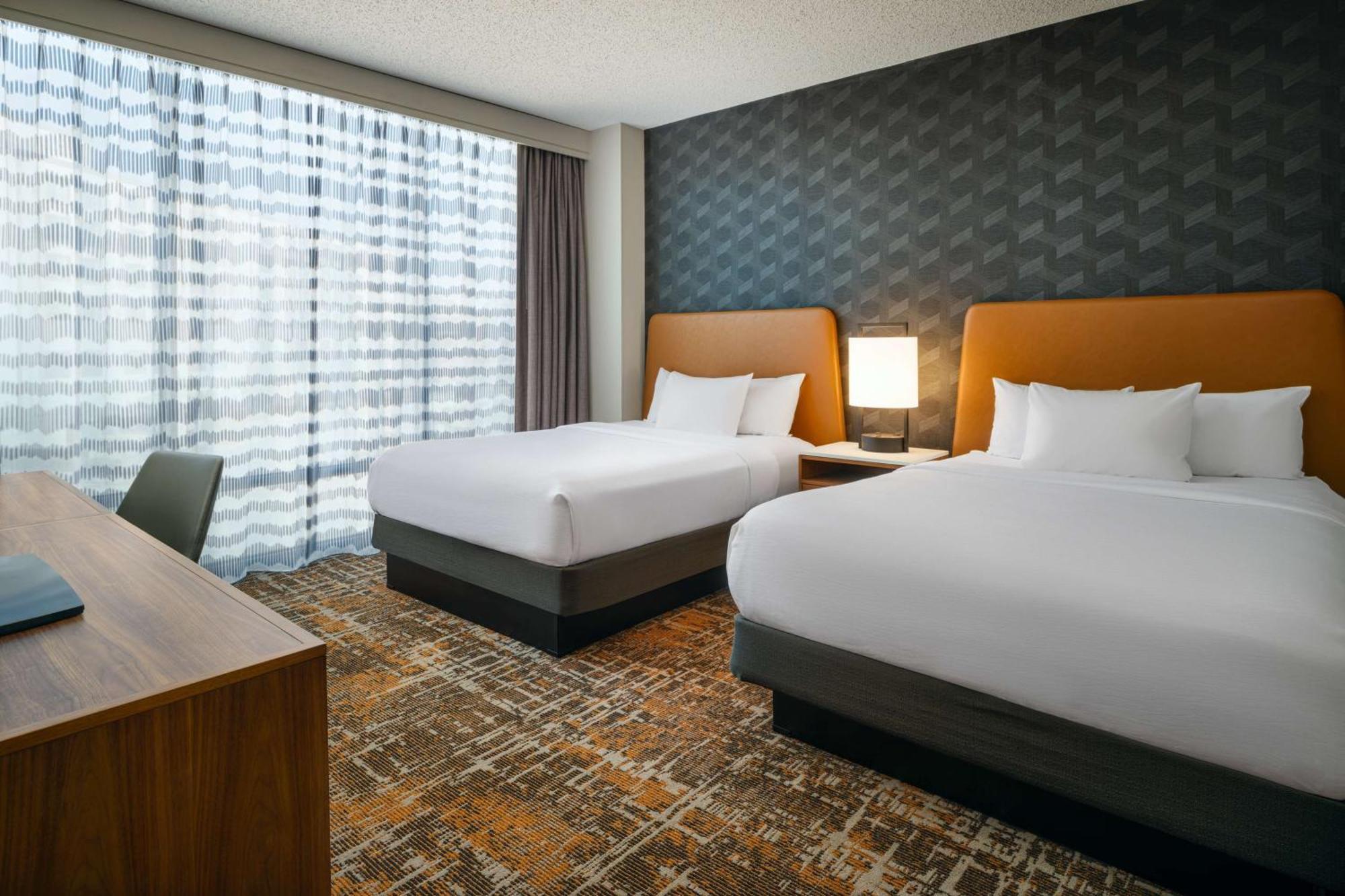 Embassy Suites Huntsville Kültér fotó